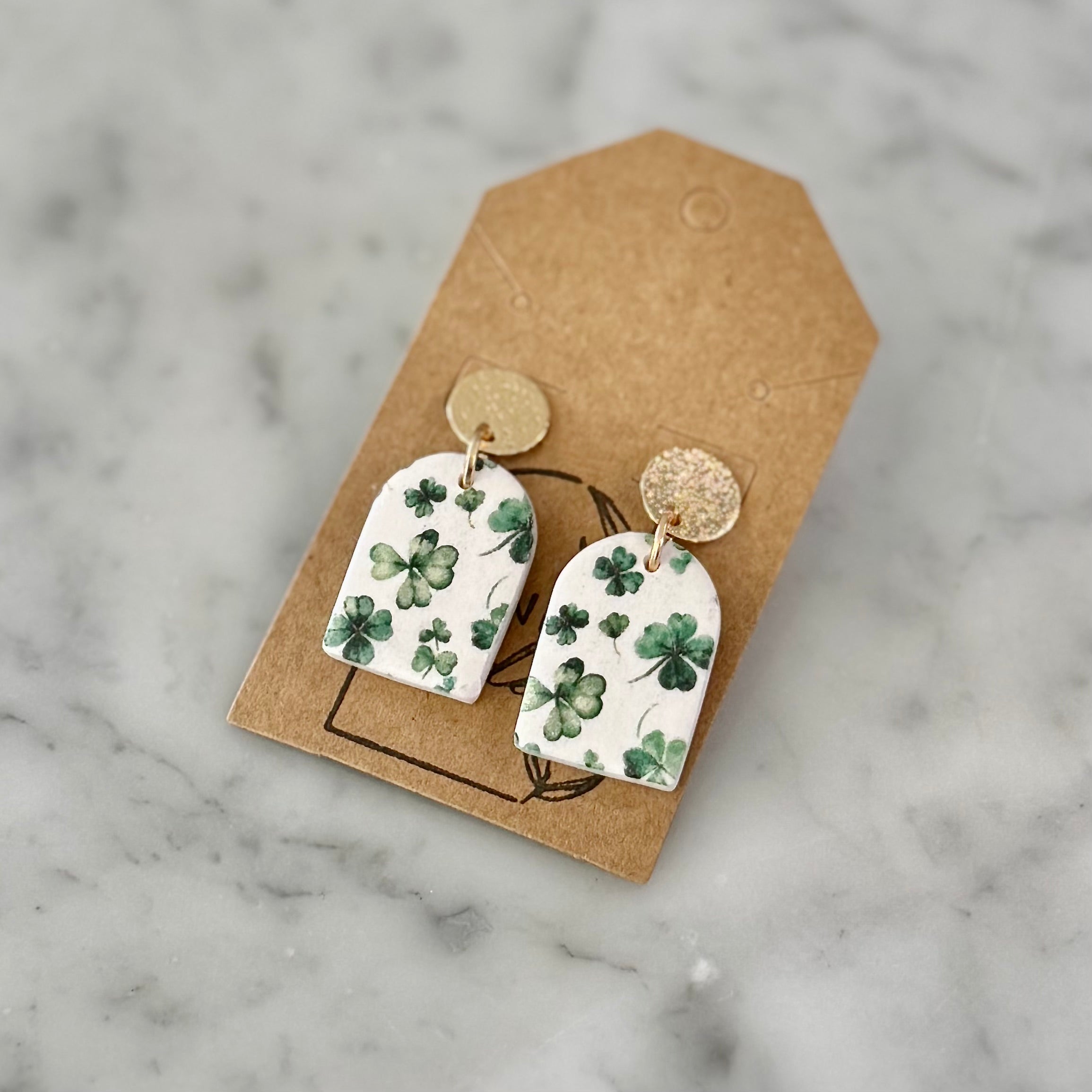 Clovers Small Classic Arch